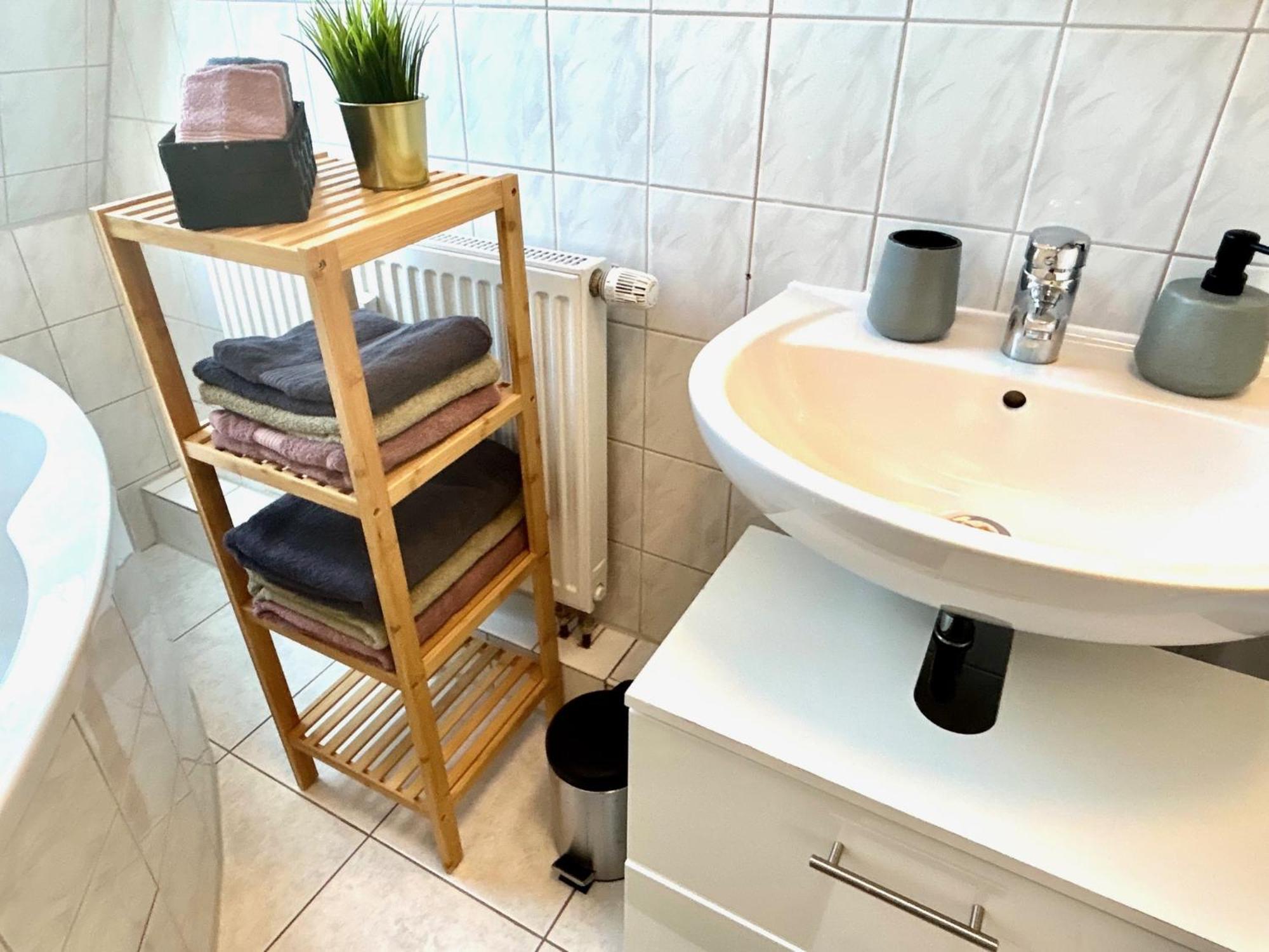 Bhv-3- Und 5-Zimmer Wohnungen Mit Terrasse, 24H Self-Check-In, Tv, Internet, Disneyplus, Waschmaschine Bremerhaven Exteriér fotografie